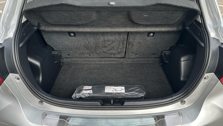 Toyota Yaris 1.5 Hybrid Icon Tech 5dr CVT Hybrid Hatchback